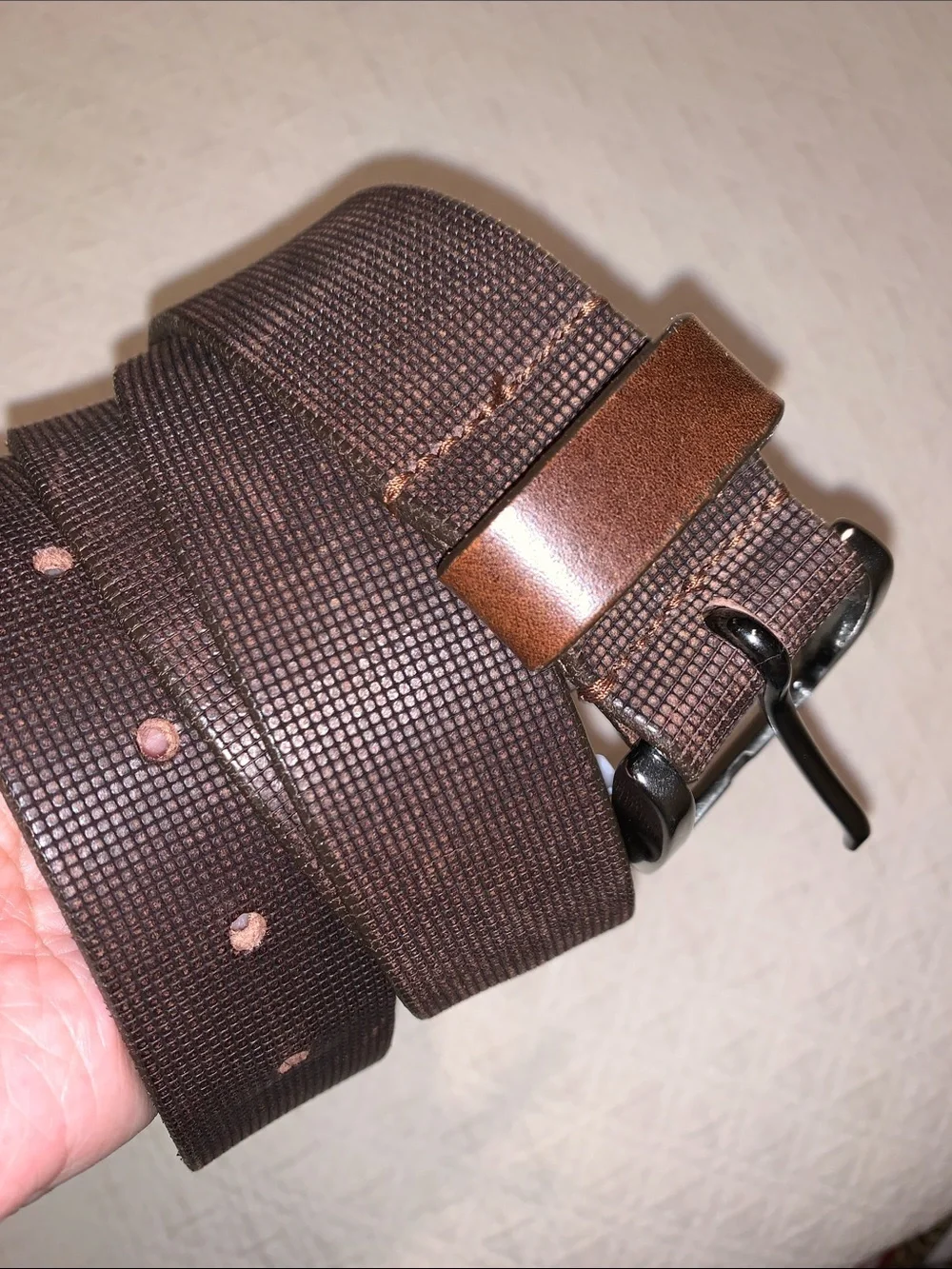 Johnston and Murphy belt brown leather with little patterns size 40